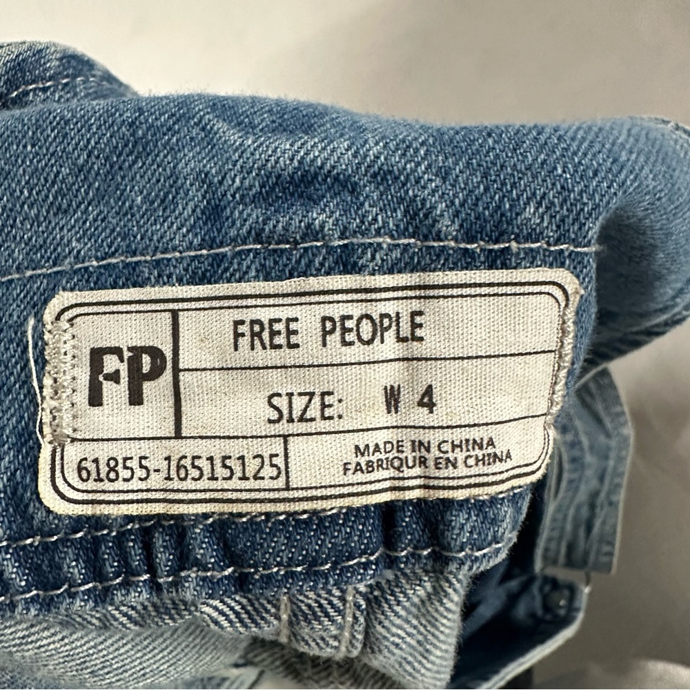 Free People Torn Up Denim Jumper/ Overall dress women’s 4 - Picture 6 of 6